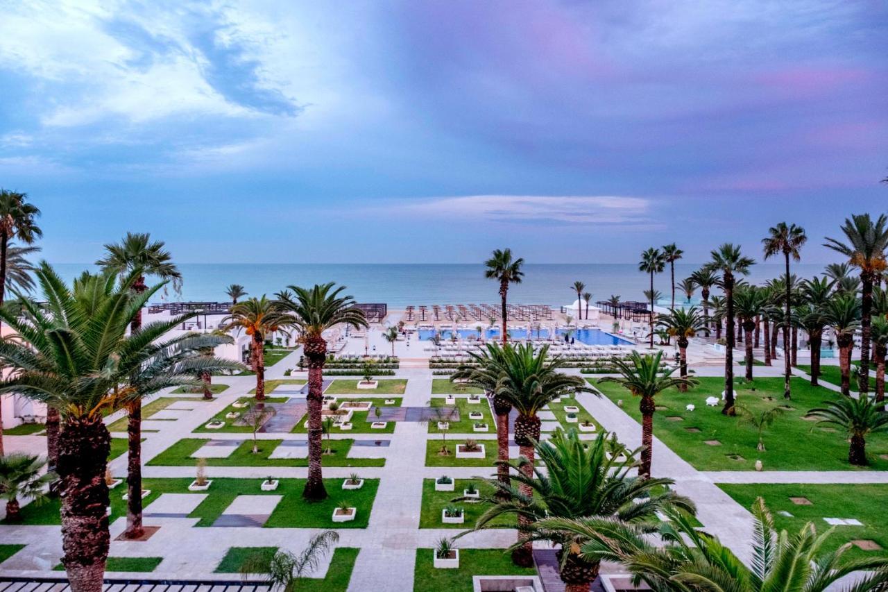 Les Orangers Garden Villas And Bungalows Ultra All Inclusive Hammamet Exterior foto The beach of the hotel